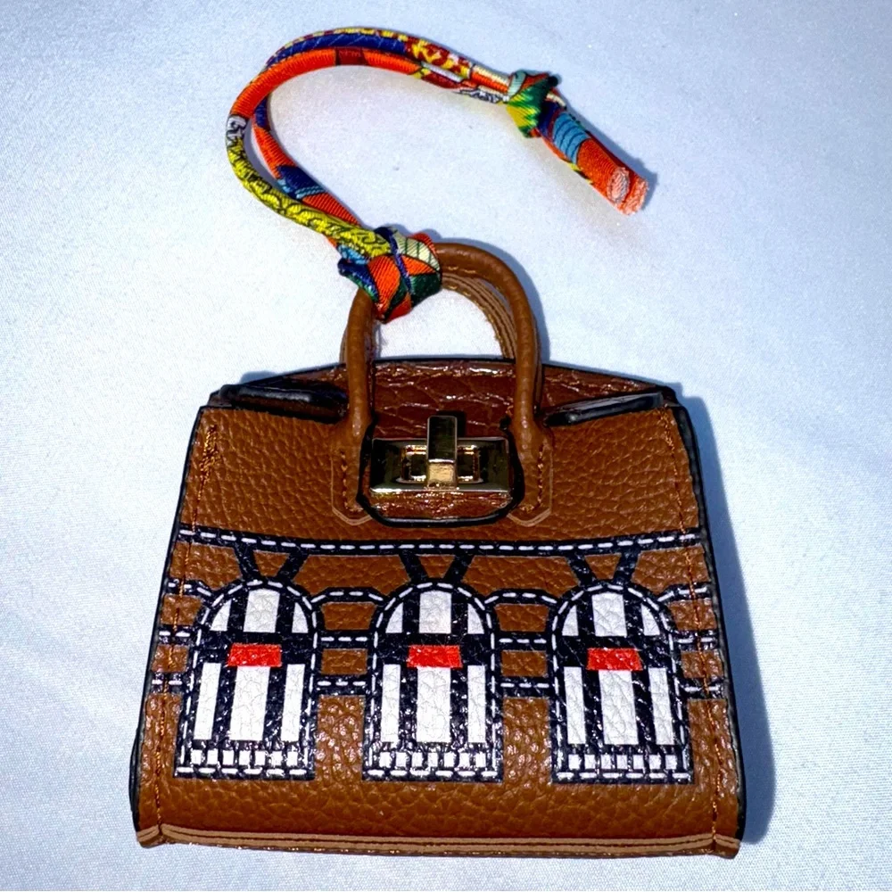 ❌SOLD❌ Brown Bag Charm Mini Fashion House Handbag AirPods / Key Case - Picture 1 of 6